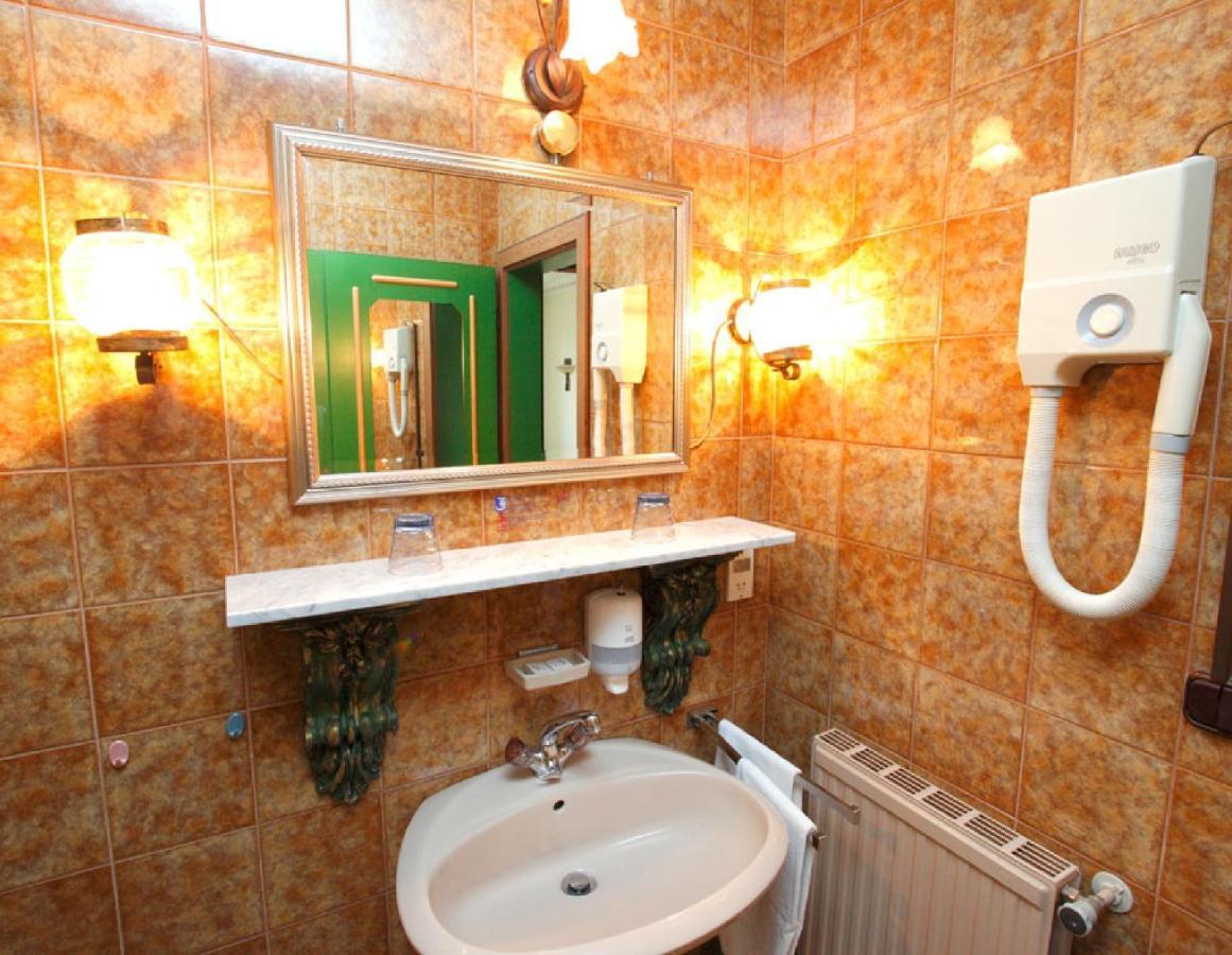 Hotel Boehmerwaldhof Ulrichsberg Kamer foto